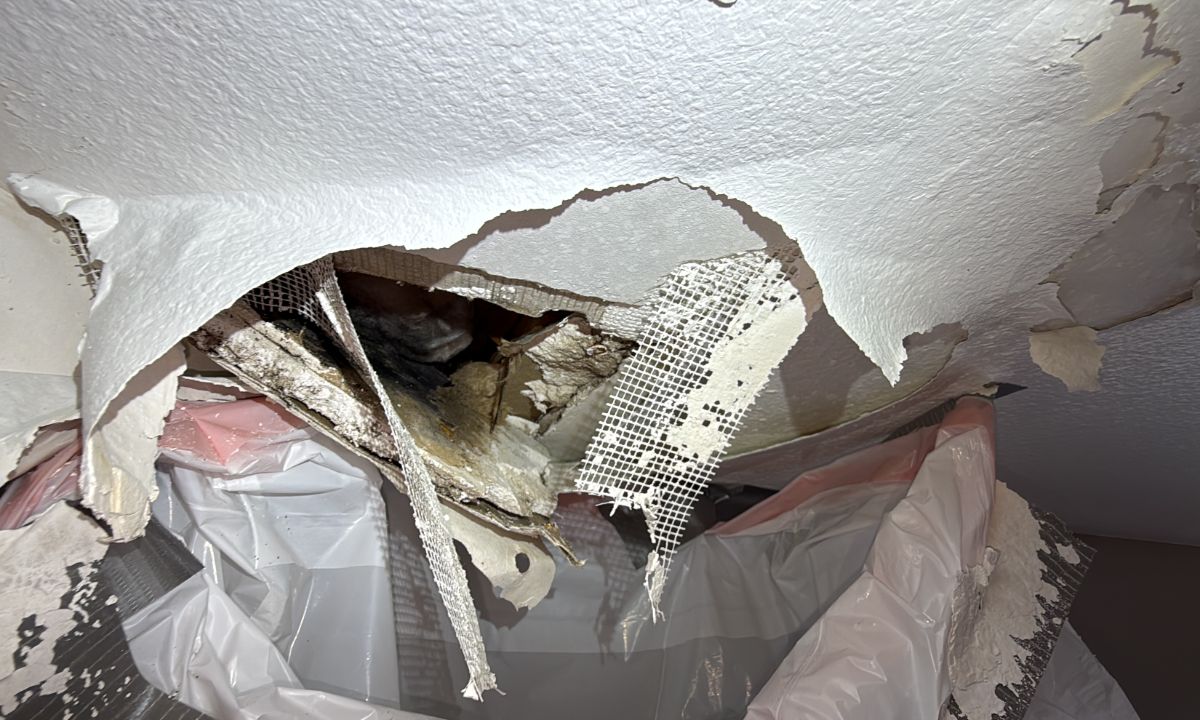 Inspection photo: Kitchen ceiling collapse